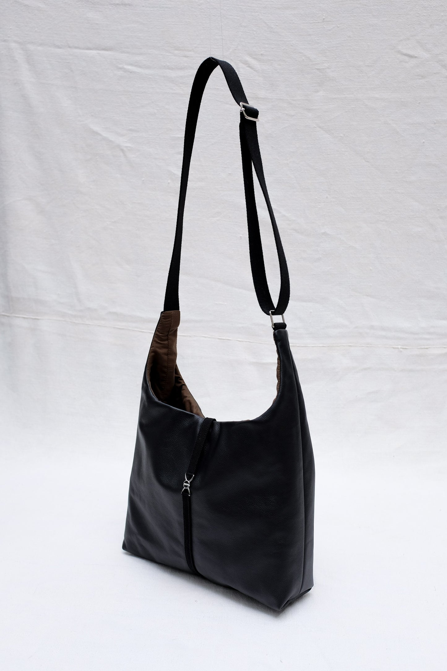 Cuir noir grainé