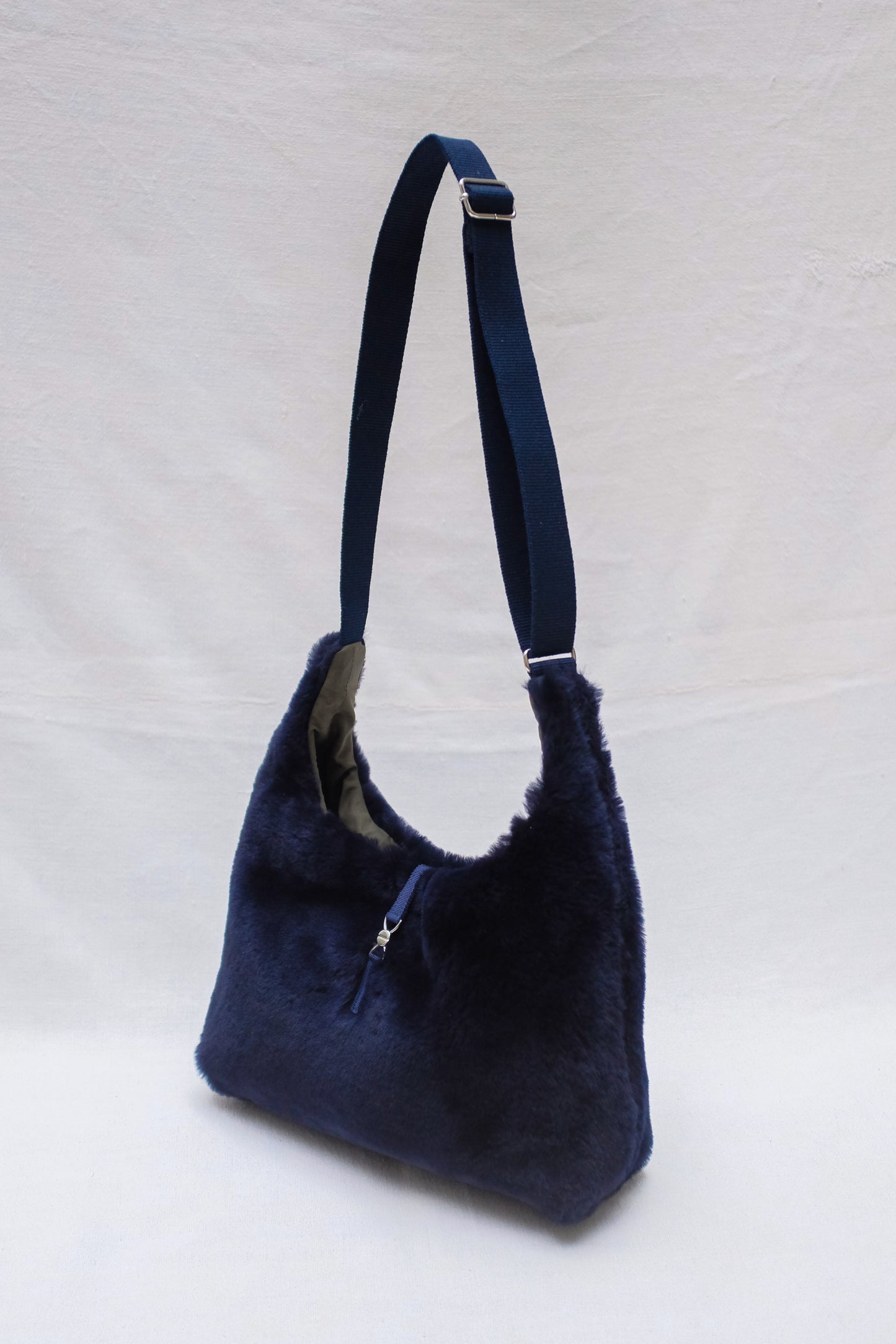 Mini peau lainée bleu foncé