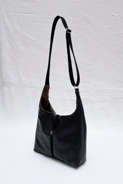 Cuir noir grainé