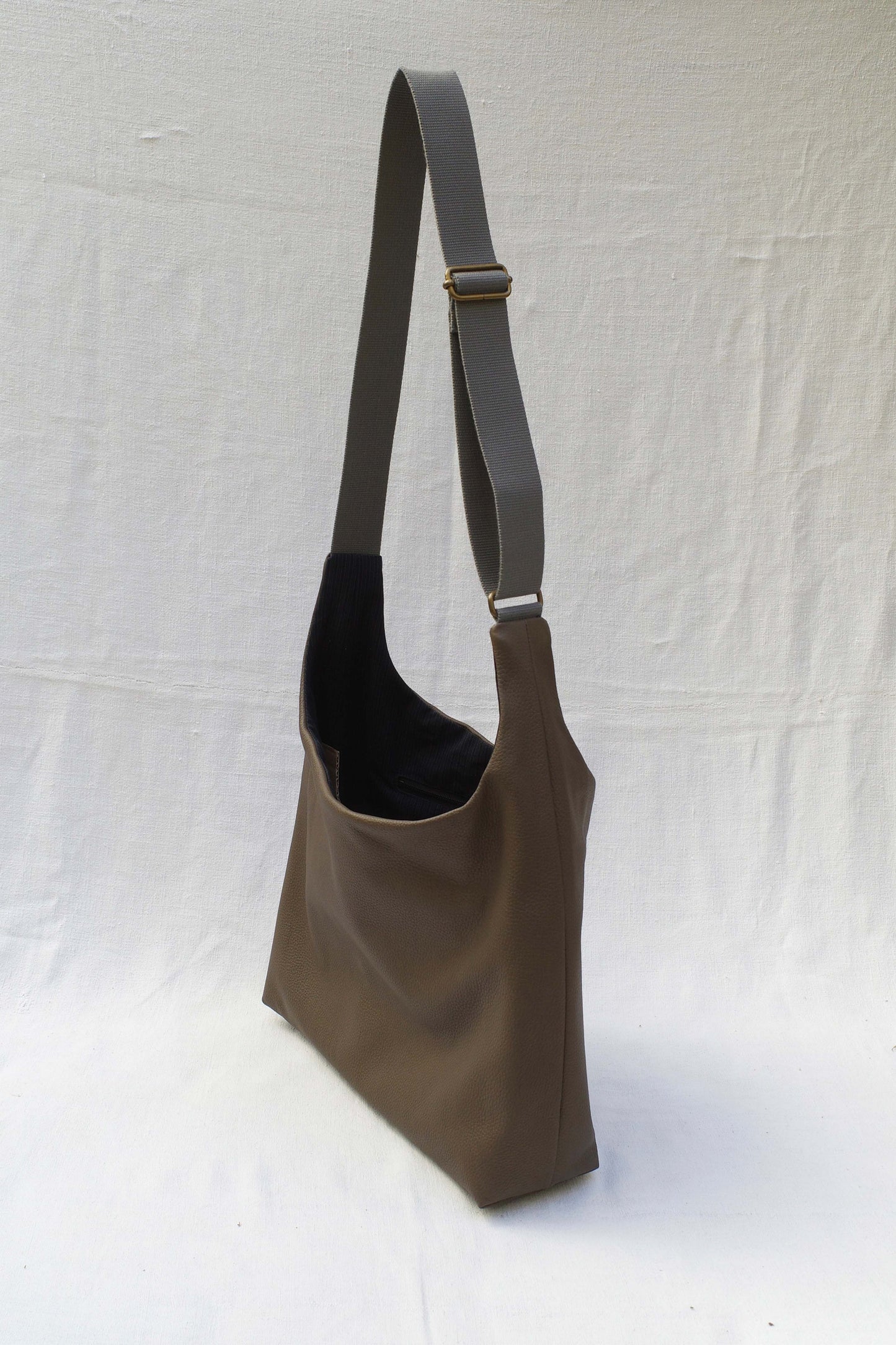 Cuir de cerf kaki