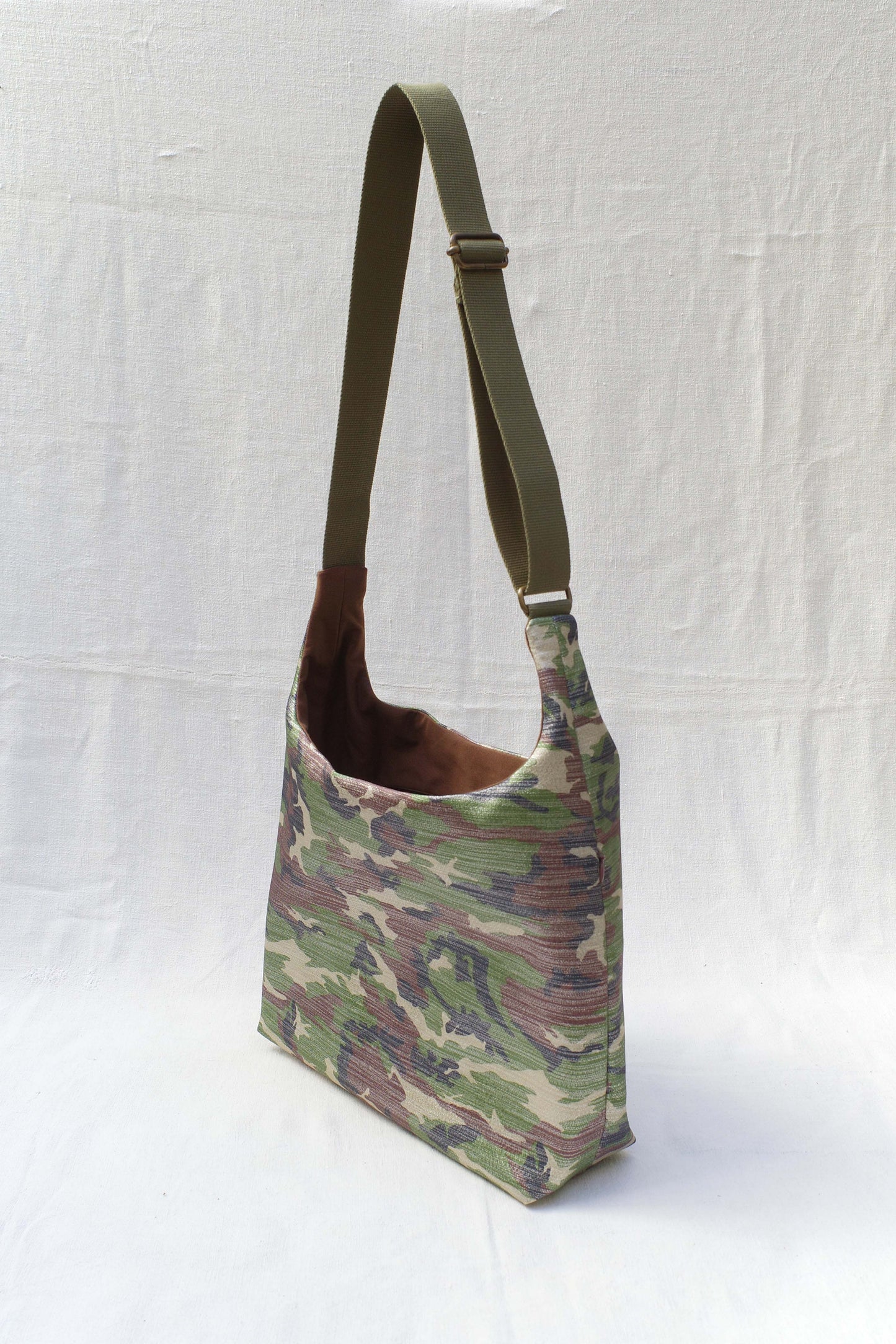 Camo argenté